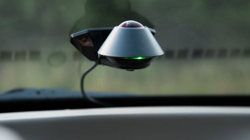 This 360-degree dashcam can alert you if someone tries to steal your car