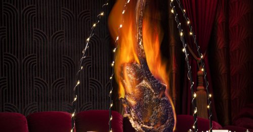 Of Course a New Vegas Restaurant Is Setting a Huge, Dangling Steak On Fire