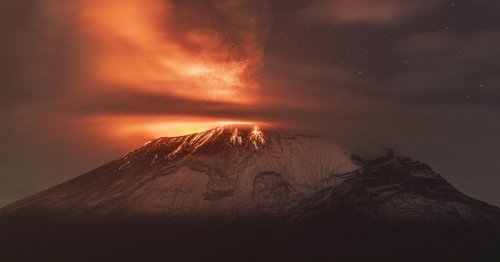 Volcanoes have erupted in Mexico and Italy. Here are 7 things to know about volcanoes.