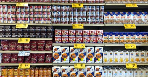 Grocery Chains ‘Nervous’ About Thanksgiving Food Supply as COVID-19 Rates Rise