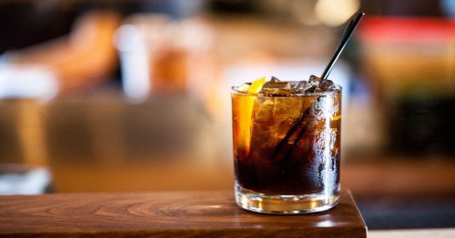 10 Essential Happy Hours Around Seattle