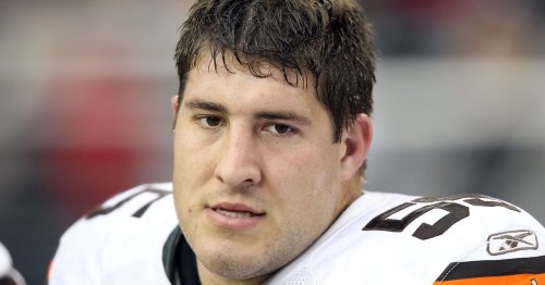 Browns history: Alex Mack talks wrestling, losing seaons, Kyle Shanahan and more