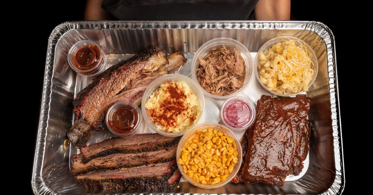 Orange County’s Smoke Queen BBQ Is a New Barbecue Powerhouse