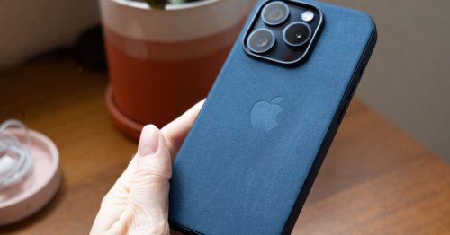 The new FineWoven iPhone cases are very bad