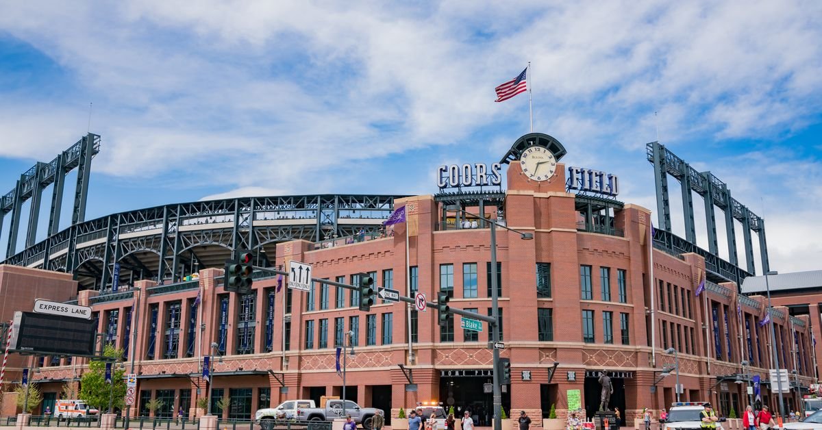 Astros' Alex Bregman Lists River Oaks Penthouse For $3M