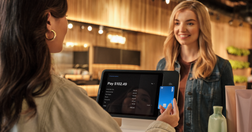 Square’s new iPad stand has tap to pay and chip card readers built in