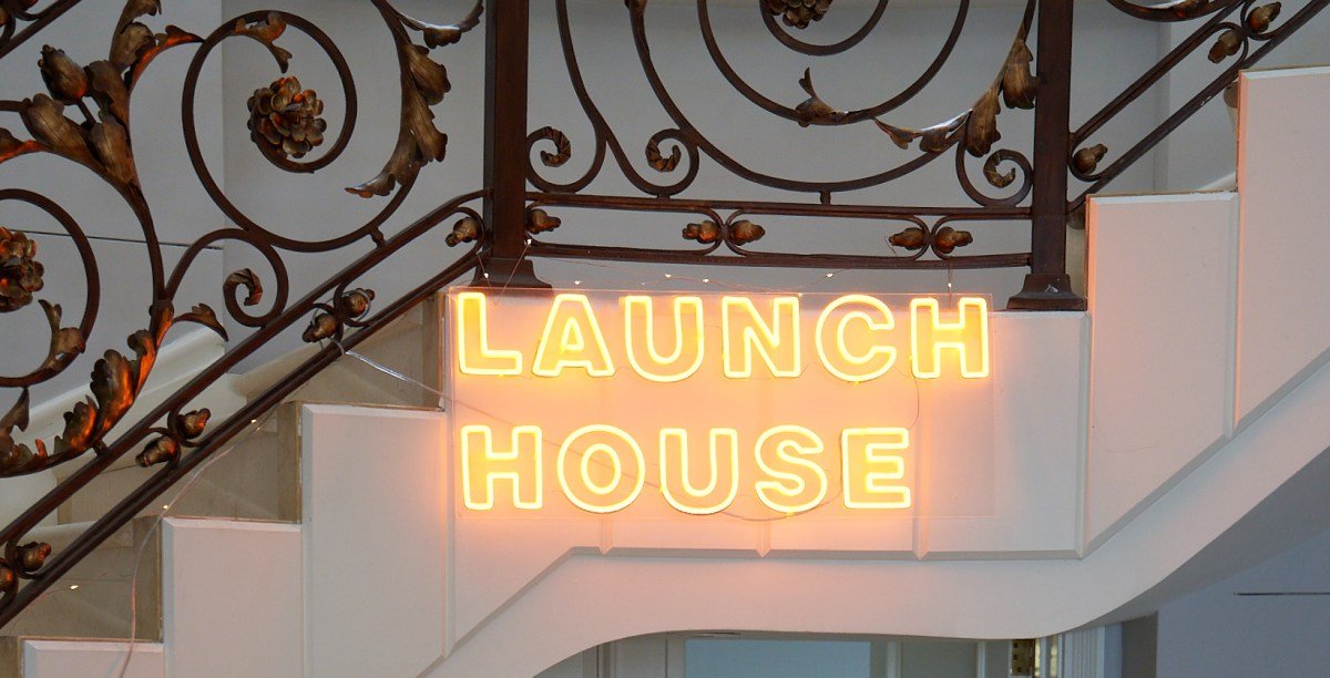 Two dozen tech founders living in a mansion. What could go wrong?