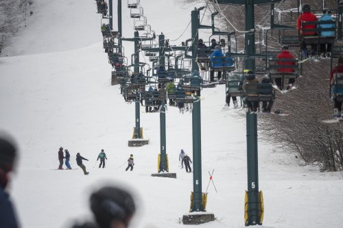 Stowe, Smugglers’ Notch resort connector lift is talk of ski and ride community