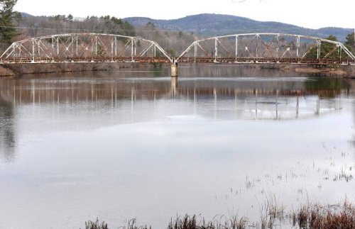 Residents blast planned 18-month closure of bridge connecting Thetford to New Hampshire