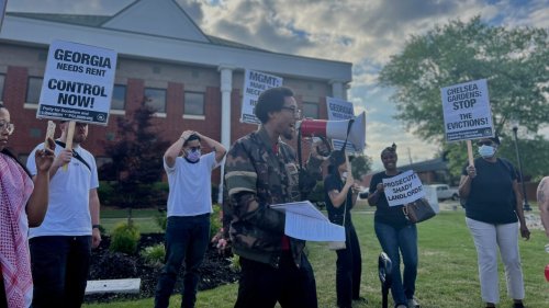 College Park residents face forced relocation after apartment complex condemned