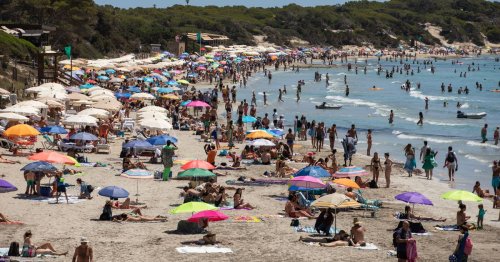 The big changes to green, amber and red list countries expected next week