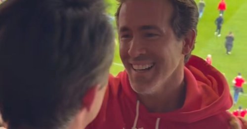 Ryan Reynolds sums up the Welsh perfectly as dramatic footage emerges from inside Wrexham box
