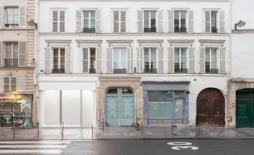Paris - cover