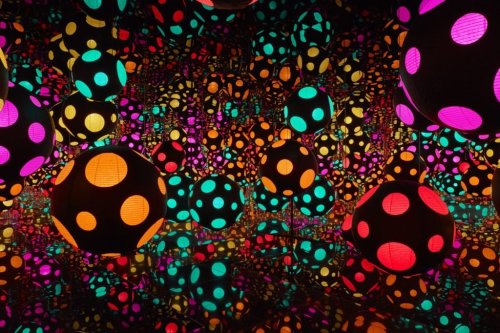 The Hirshhorn Has Acquired Another of Yayoi Kusama's Mirrored Infinity Rooms | Washingtonian (DC)