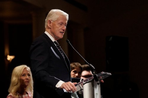 Bill Clinton, Oklahoma City commemorate 1995 bombing amid extremism fears