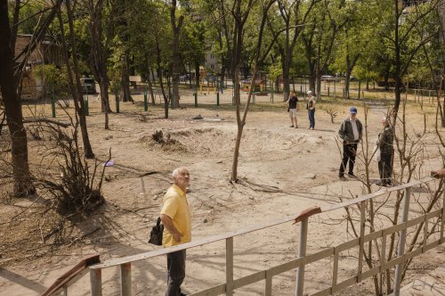 Kyiv Clamps Down On Bunker Rules After Residents Died Outside Locked Shelter Flipboard 7485