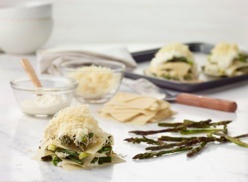 This asparagus lasagna is perfect for spring
