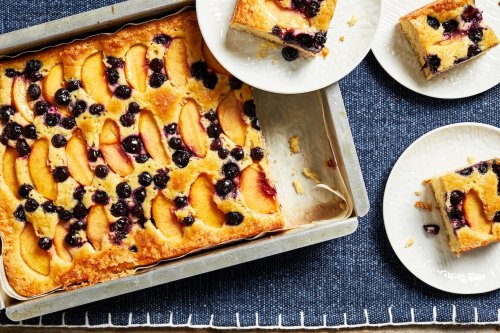 Buttermilk Sheet Cake With Peaches and Blueberries - The Washington Post