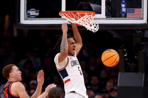 Connecticut keeps rolling, routs San Diego State to reach Elite Eight