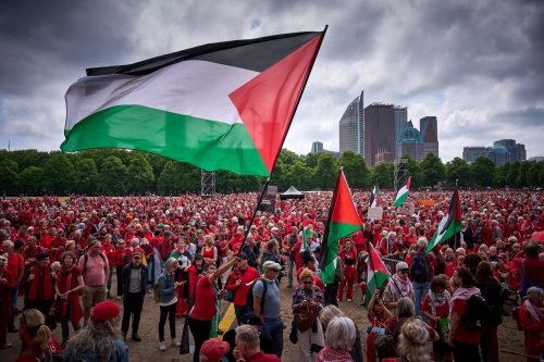 Column | As Israel starves and destroys Gaza, it’s turning into a global pariah