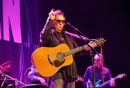 Singer Don McLean leads wave of dropouts from NRA convention after Texas shooting
