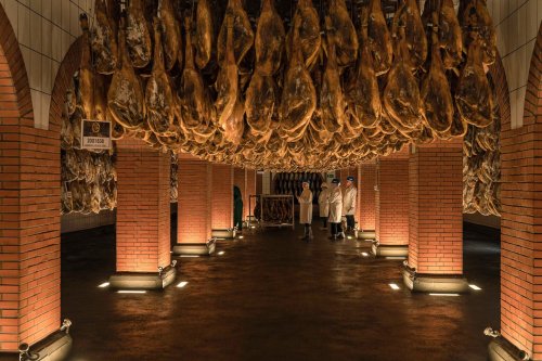 Seeing how jamón gets made in the heartland of Spanish pork