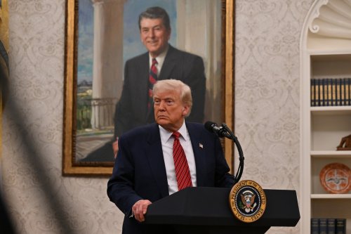 White House eased China tariffs after warnings of harm to ‘Trump’s people’