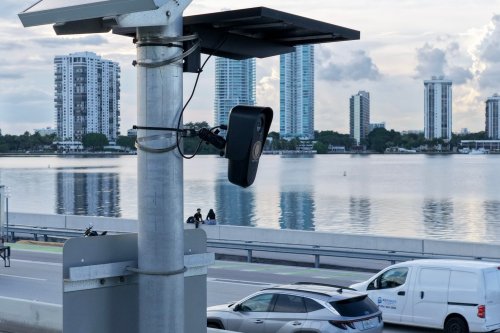 Florida county discovers mysterious Flock cameras with no obvious owner | Flipboard