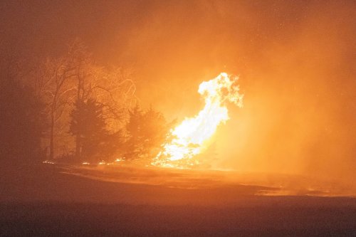 Wildfire outbreak possible Tuesday in southern Plains