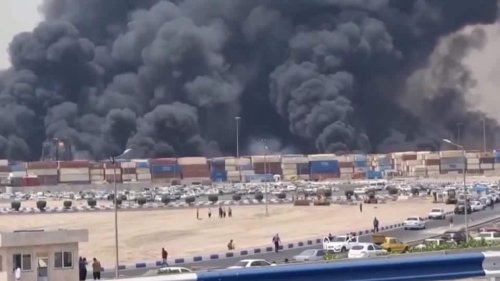Fourteen killed, about 750 injured in massive Iran port explosion
