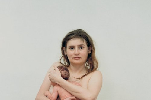 Perspective | In one photo, a naked depiction of the bravery of motherhood