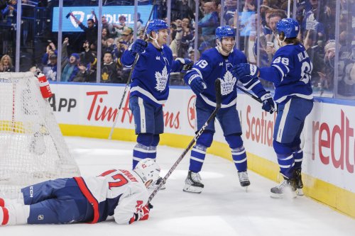Capitals get swept away by the Maple Leafs during a 5-1 loss in Toronto