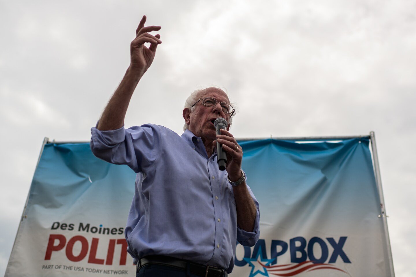 Bernie Sanders focuses on Medicare-for-all, making it the defining issue of his campaign