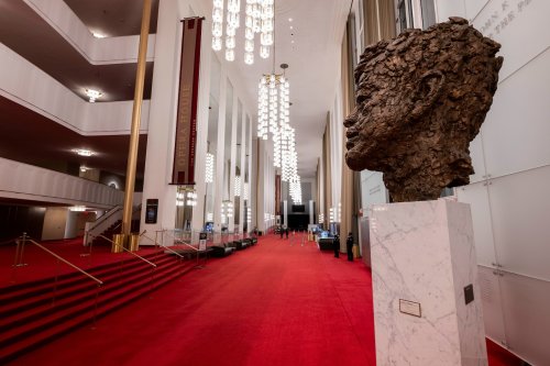 Kennedy Center employees announce plans to unionize