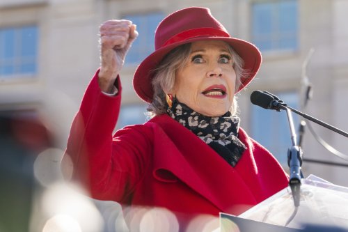 Fonda retakes the Hill: ‘Cancer is scary, but the climate crisis is scarier’