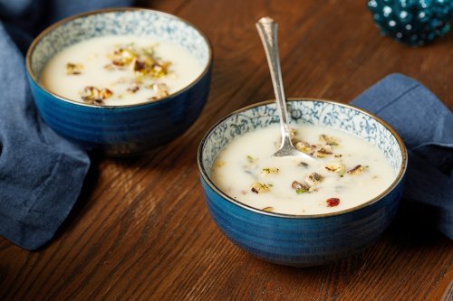 A luxuriously creamy soup without a speck of dairy? Yes, please!