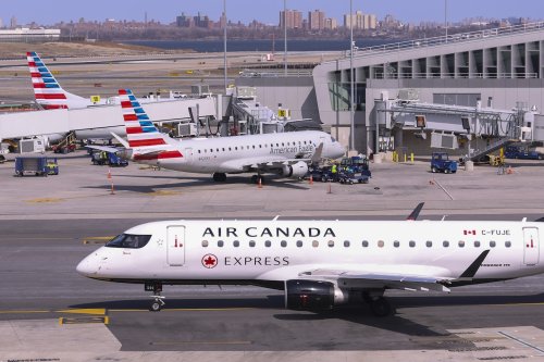 Nervous about Trump, international tourists scrap their U.S. travel plans