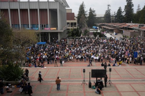 Opinion | Warning to conservatives: You won’t fix campus diversity like this