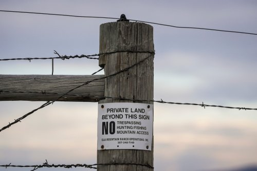 ‘Corner-crossing’ to reach public lands is legal, appeals court rules
