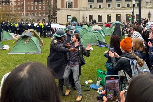 More than 100 arrested at Columbia as police clear pro-Palestinian protest