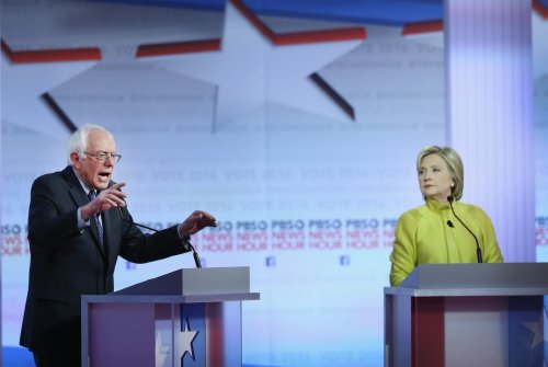 The choice between Hillary Clinton and Bernie Sanders, explained by one debate exchange