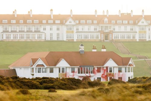Column | Vandalism at Trump’s Turnberry recalls a history of sports venue protest