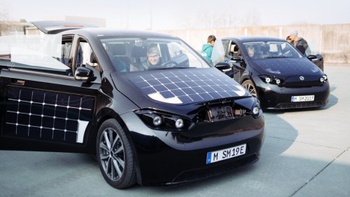E-Auto-News: Solar-Autos in Nöten ++ Teslas China-Albtraum heisst BYD ++ Cybertruck kommt