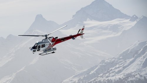 Zwei Skifahrer bei Zusammenstoss in Zermatt schwer verletzt