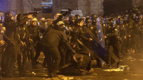 Türkische Polizei nimmt Hunderte Demonstranten fest