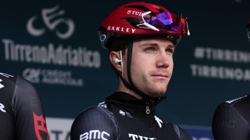 Vor dem Giro bootete das Schweizer Team enttäuschenden Hirschi aus – nun muss er liefern