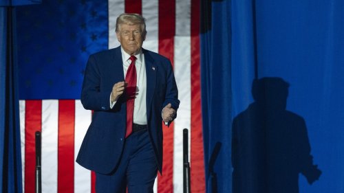 Trump gratuliert Kanadas Wahlsieger Carney +++ US-Regierung kommt Autobauern entgegen