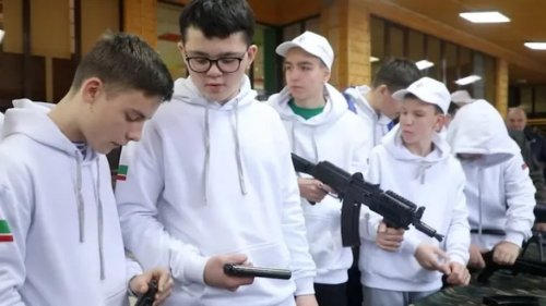 Kadyrow «unterrichtet» jetzt ukrainische Jugendliche