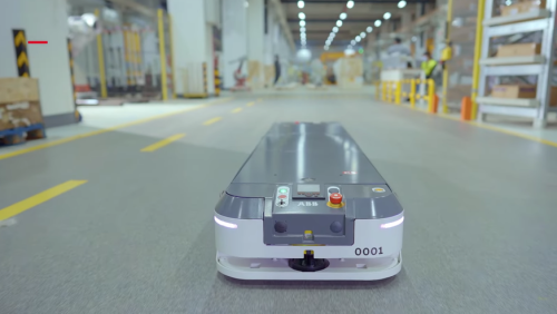 ABB eröffnet voll automatisierte Roboterfabrik in China
