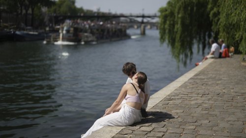 Paris öffnet im Sommer Schwimmbäder in der Seine